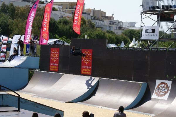 spgm-1.4.7/gal/Galeries/loic/fise_2010/FISE/Jeff Stockwell - Wall ride transfert.JPG
